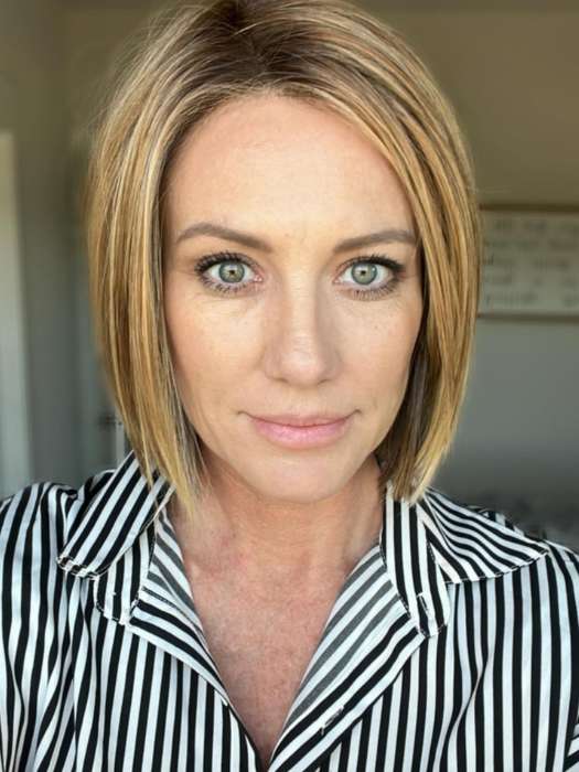 Lia II | Synthetic Lace Front Wig (Mono Part)